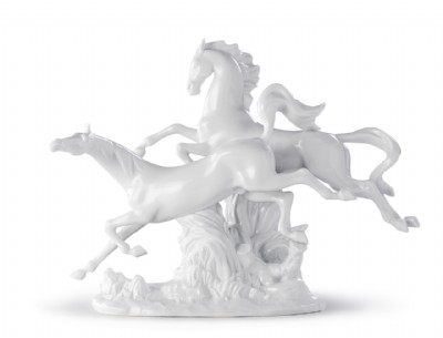 Lladro White Horses Galopping Sculpture